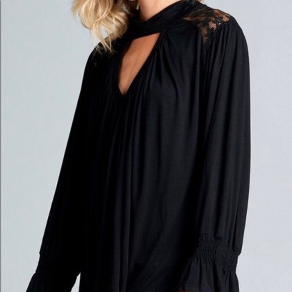 Blouse - Picture 2 of 6